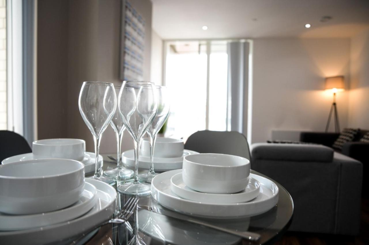 Onpoint Apartments - Spacious 2 Bedroom Apt - City Centre With Balcony Manchester Exterior foto